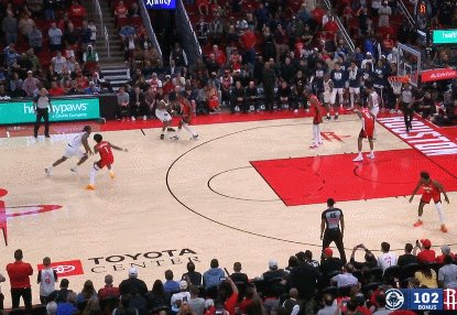 pg模拟器官网-小卡击落火箭一投全是细节 乌度卡完美衬托卢指导