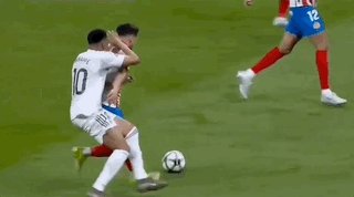 1775865941289031980.gif